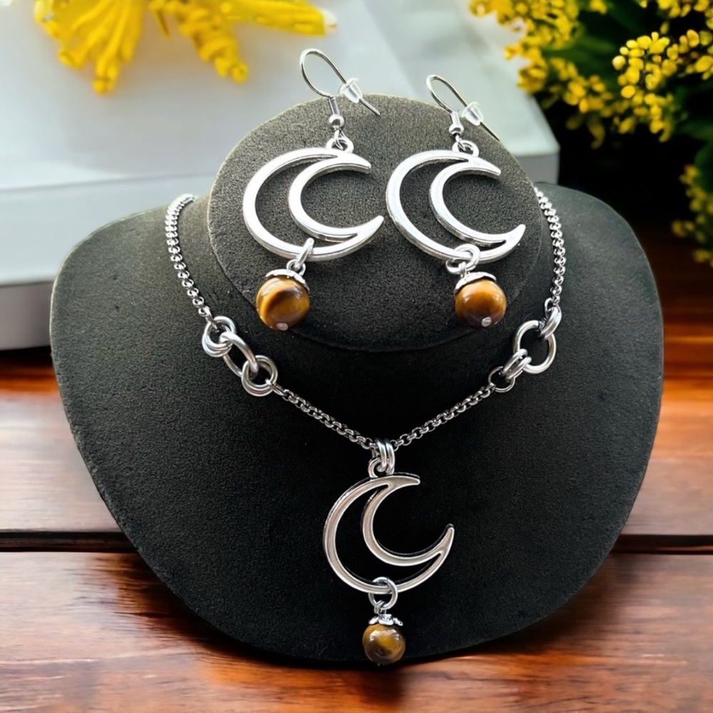 Set ! Moon golden brown tiger eye gemstones beads necklace + matching earrings